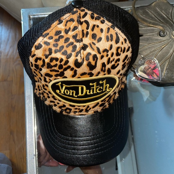 von dutch leopard print 